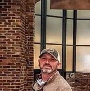 Meet your Posher, Chuck